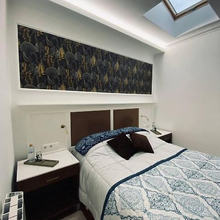 Private Room Trafaria ภายนอก รูปภาพ